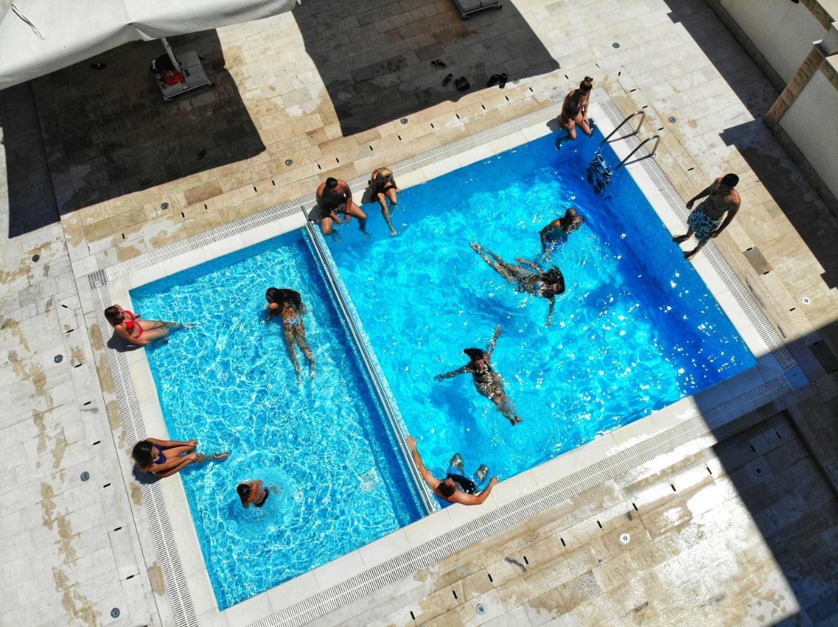Chill And Go Aparthotel Budua Esterno foto