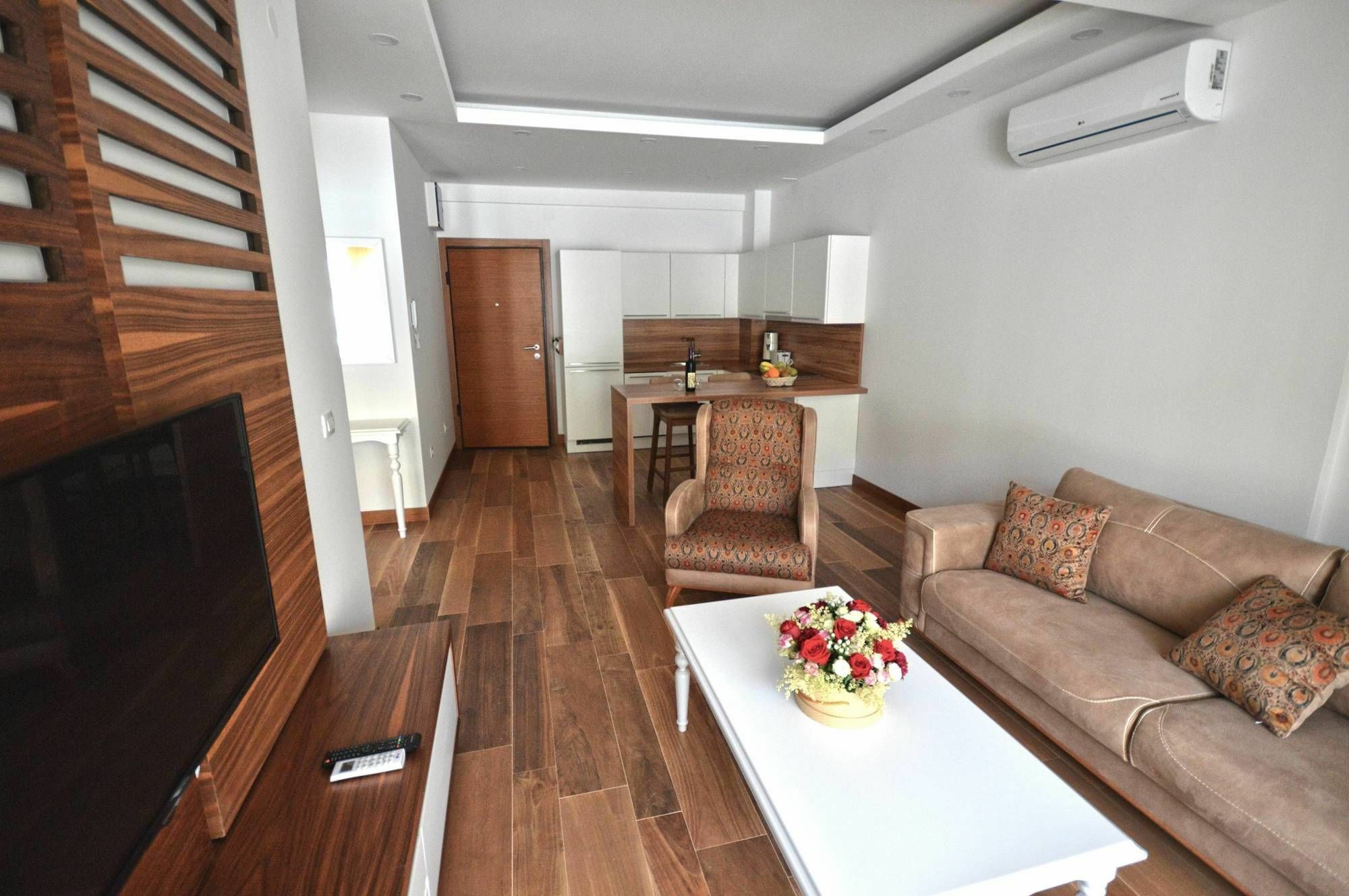 Chill And Go Aparthotel Budua Esterno foto